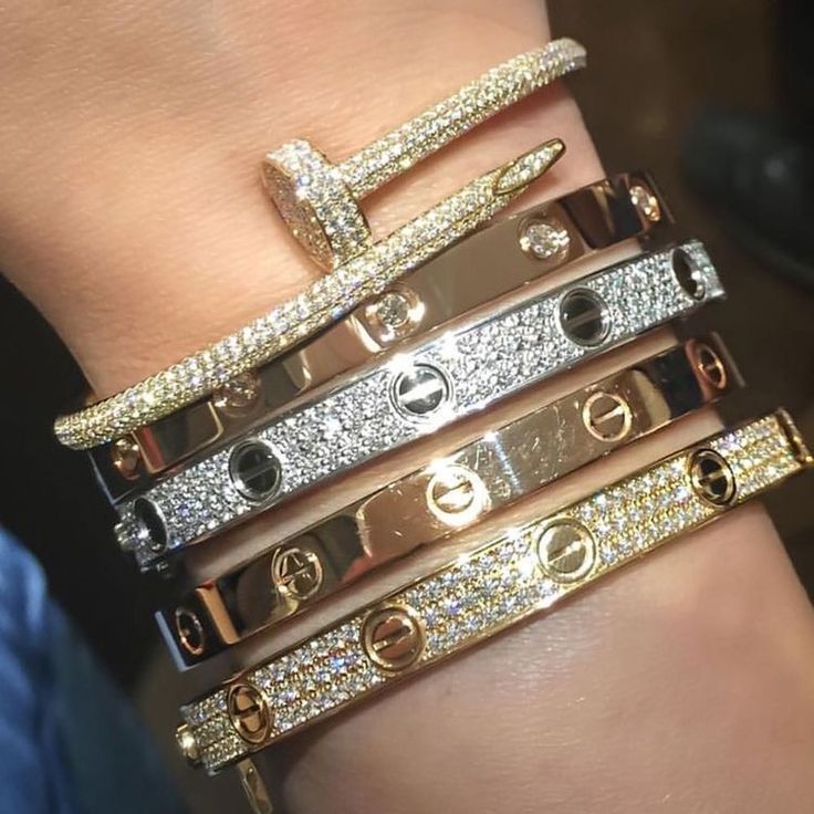 NAIL CRYSTAL BRACELET - Ermoleve