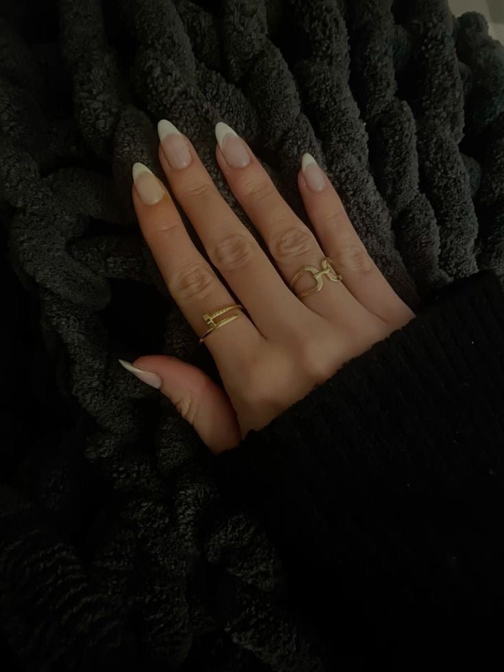 NAIL RING - Ermoleve